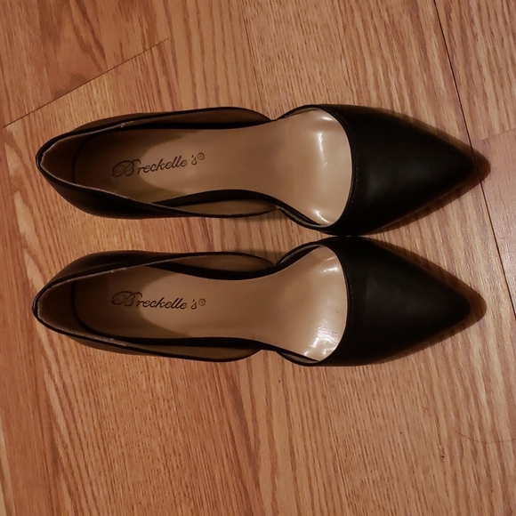 Black Heels - Picture 2 of 4